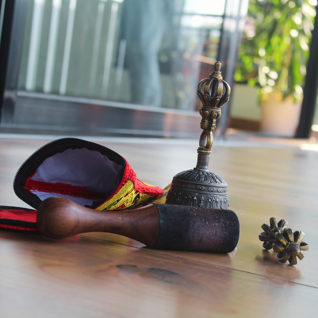 bell_and_cover