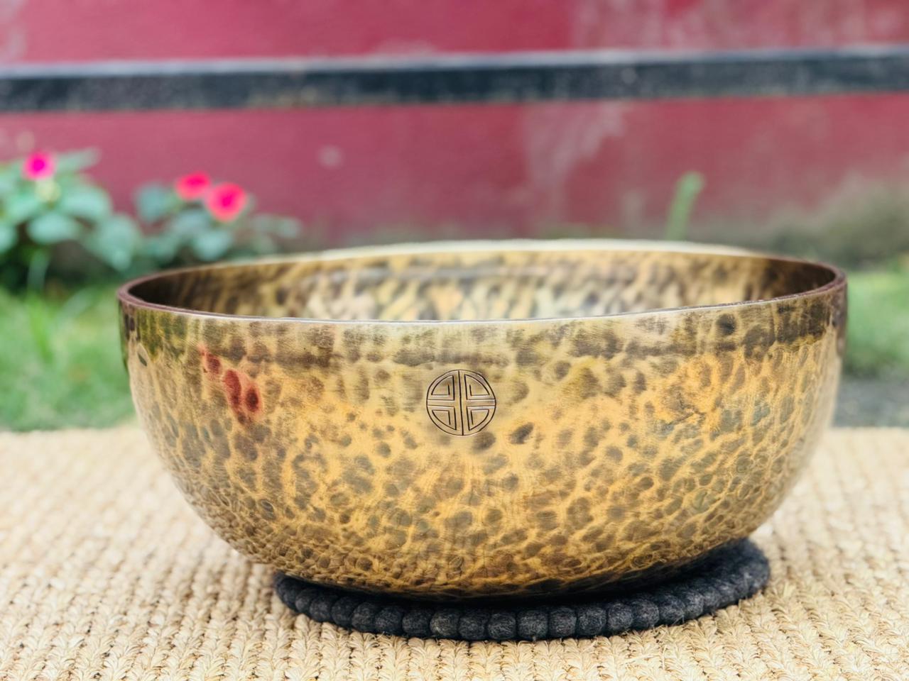 22” tiger  Full Moon Mother Bowl